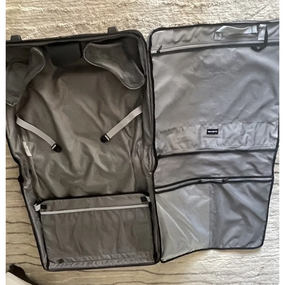 Samsonite Ascella 3.0 Expandable Luggage Garment Bag Suitcase Black Travel